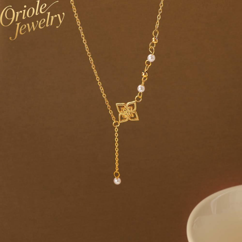 Four Leaf Clover Pearls V-Shape Necklace 